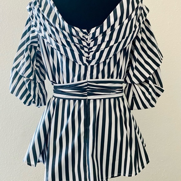 Beverly - Picture 6 of 6